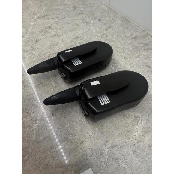 Silvania Two-way radios FRS104 with manual. Pre-owned. - Picture 6 of 6